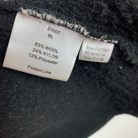 FILSON Women’s Black Wool Jacket Size Medium Cable-Knit  Full Zip Pockets - Picture 7 of 16